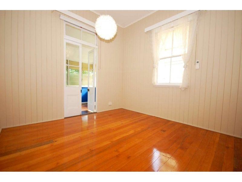 147 Frederick Street, Toowong QLD 4066