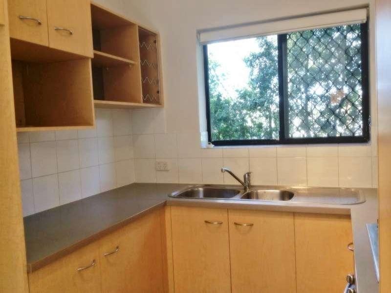 3/54 Winchester Street, Hamilton QLD 4007