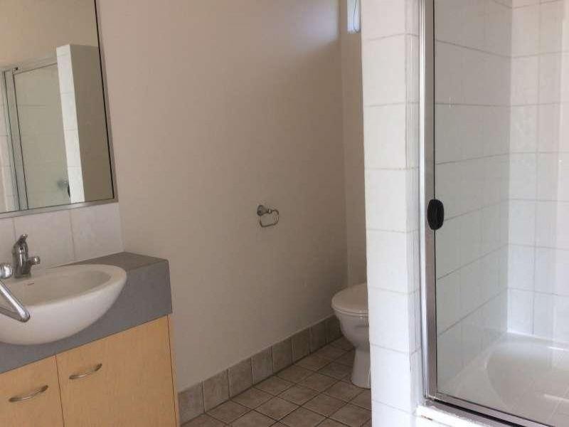 3/54 Winchester Street, Hamilton QLD 4007