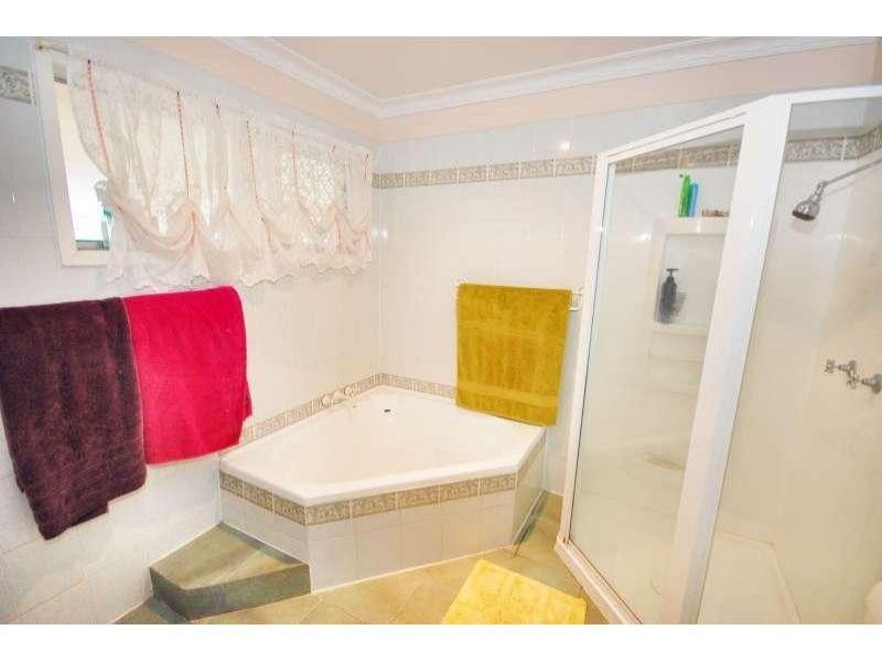 5 Chiniala Street, Mansfield QLD 4122