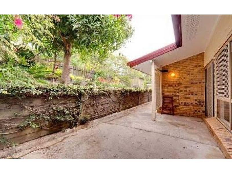 64 Leonarda Drive, Arana Hills QLD 4054