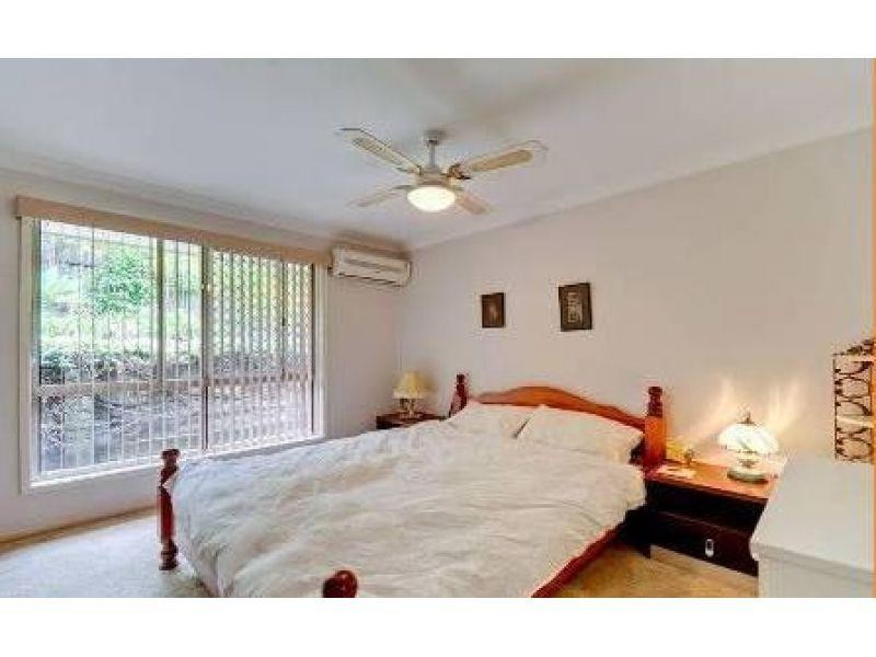 64 Leonarda Drive, Arana Hills QLD 4054