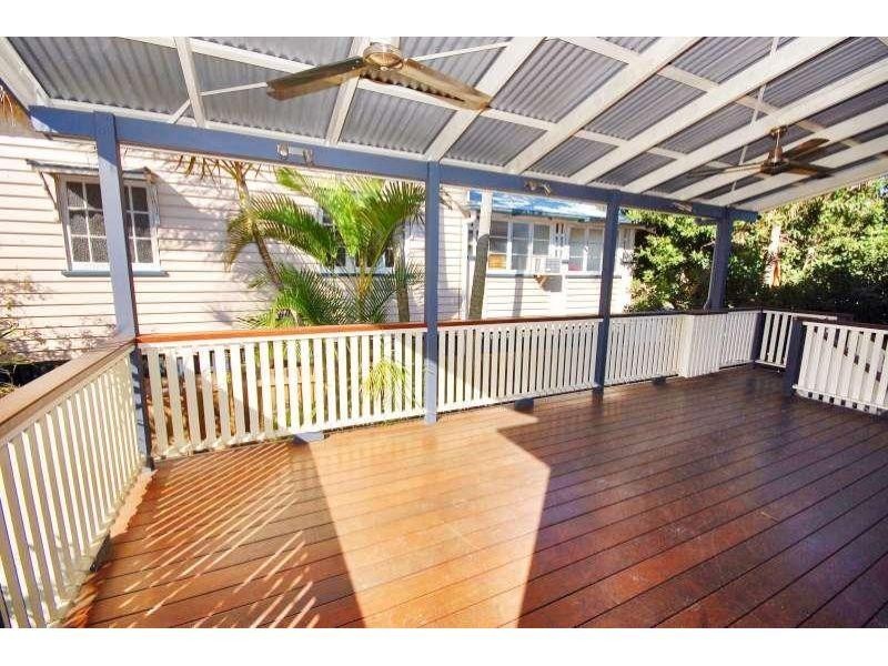 2 Antill Street, Wilston QLD 4051