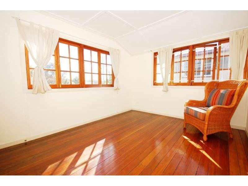 2 Antill Street, Wilston QLD 4051