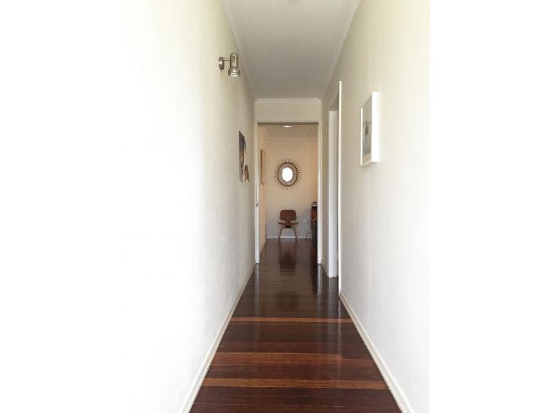 2/160 Fifth Avenue, Windsor QLD 4030