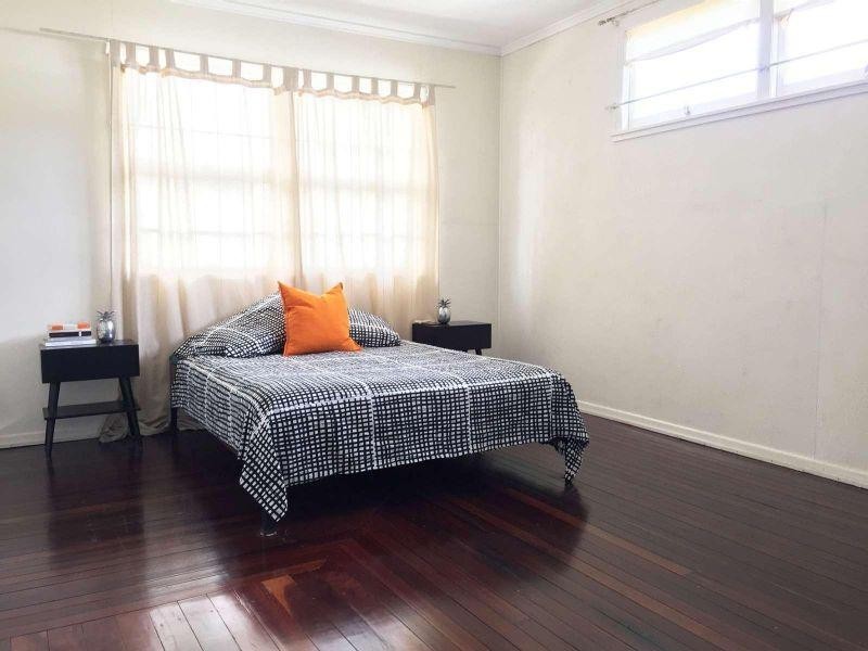 2/160 Fifth Avenue, Windsor QLD 4030