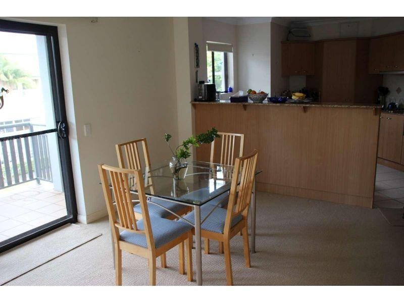 12/15 Newstead Avenue, Newstead QLD 4006