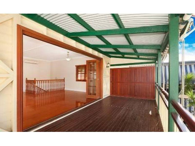 11 Waterworks Road, Red Hill QLD 4059