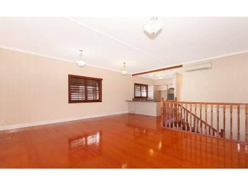 11 Waterworks Road, Red Hill QLD 4059