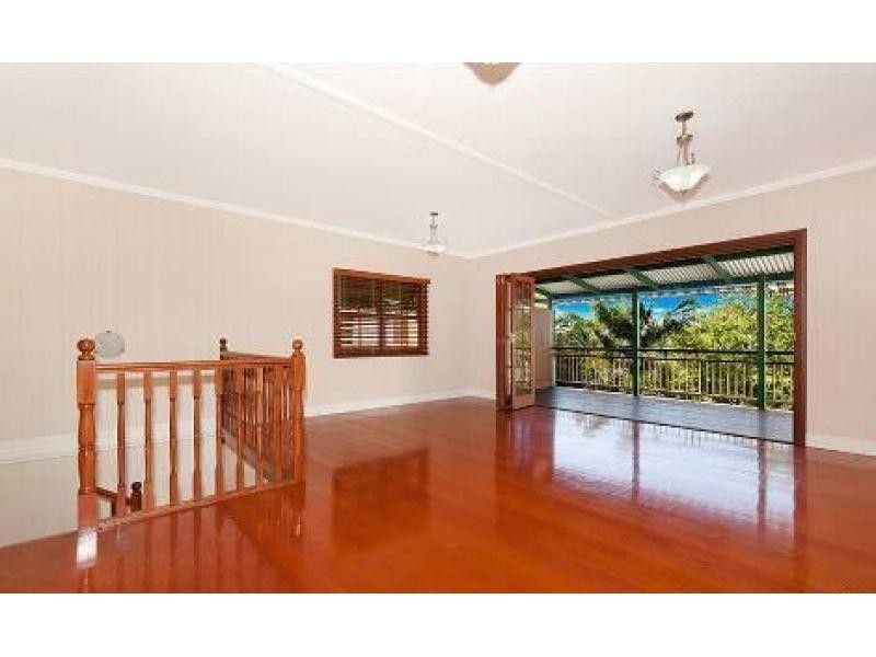 11 Waterworks Road, Red Hill QLD 4059