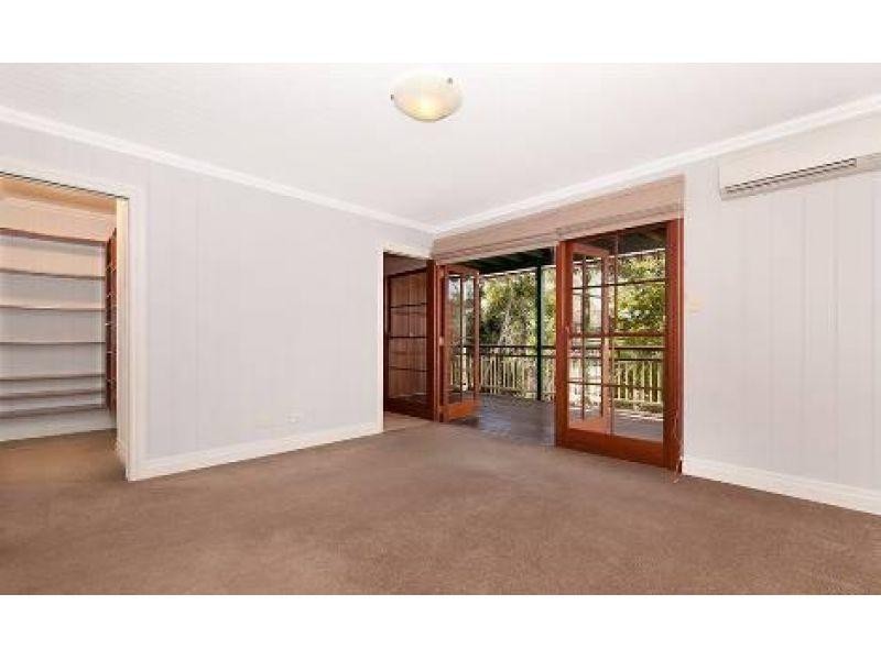 11 Waterworks Road, Red Hill QLD 4059