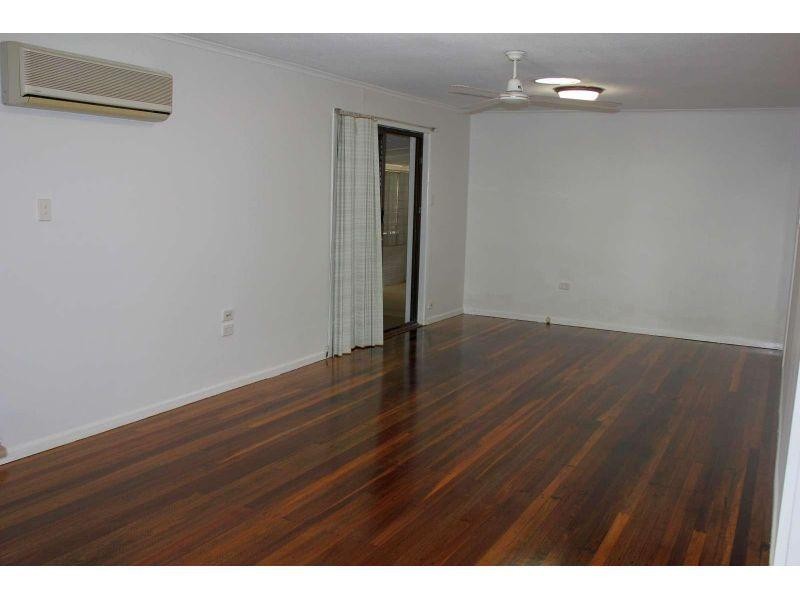 1/83 Wilgarning Street, Stafford Heights QLD 4053