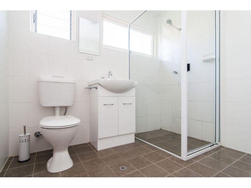 4/74 Highland Terrace, St Lucia QLD 4067