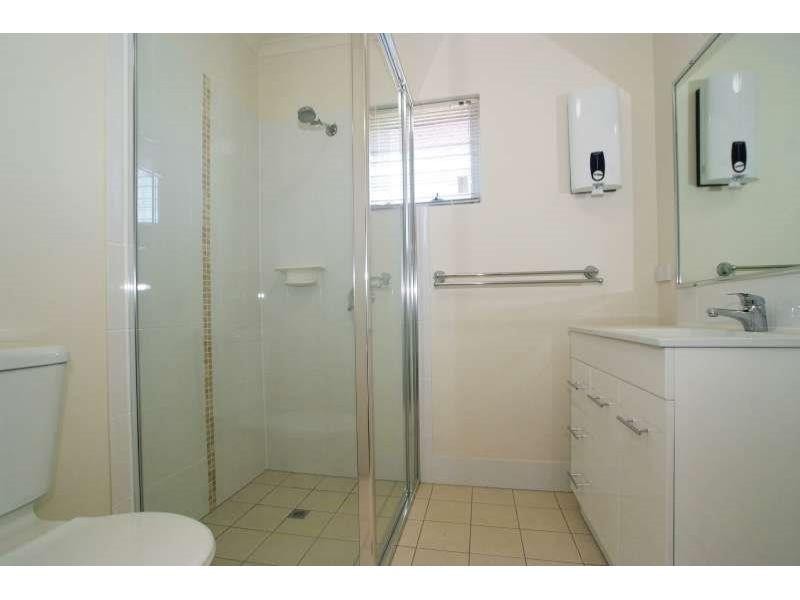 9/208 Pickering Street, Enoggera QLD 4051