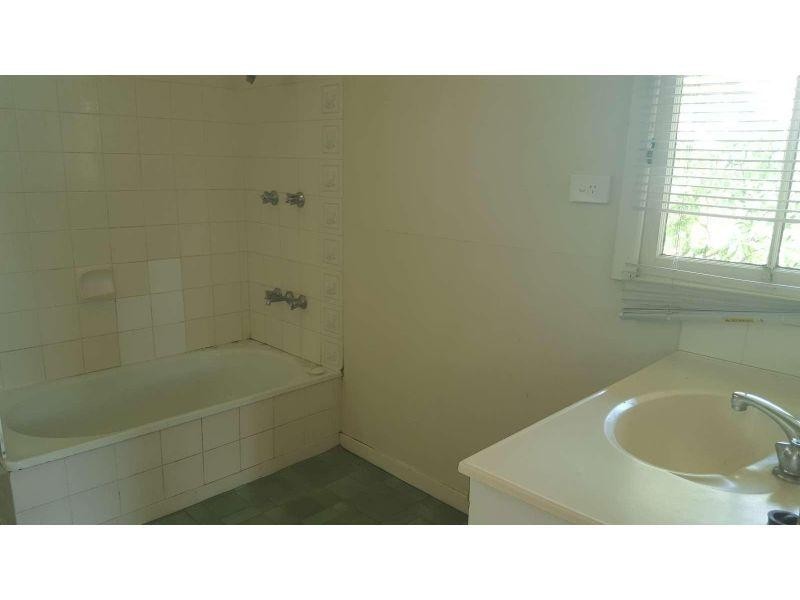 103 Swann Road, Taringa QLD 4068