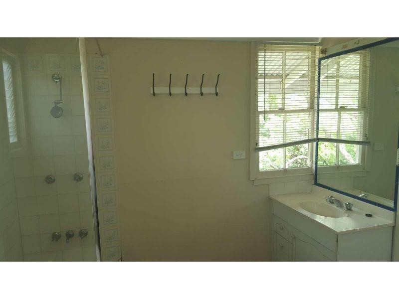 103 Swann Road, Taringa QLD 4068