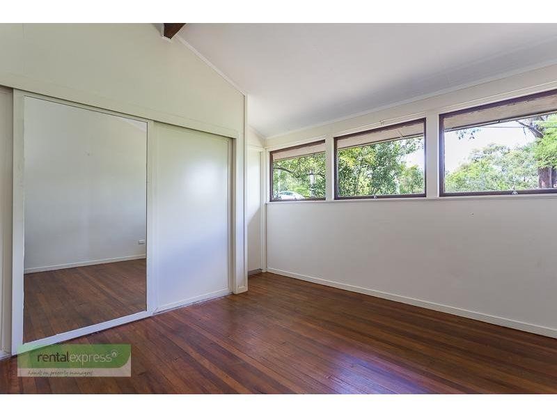 5 Balmore Street, Indooroopilly QLD 4068