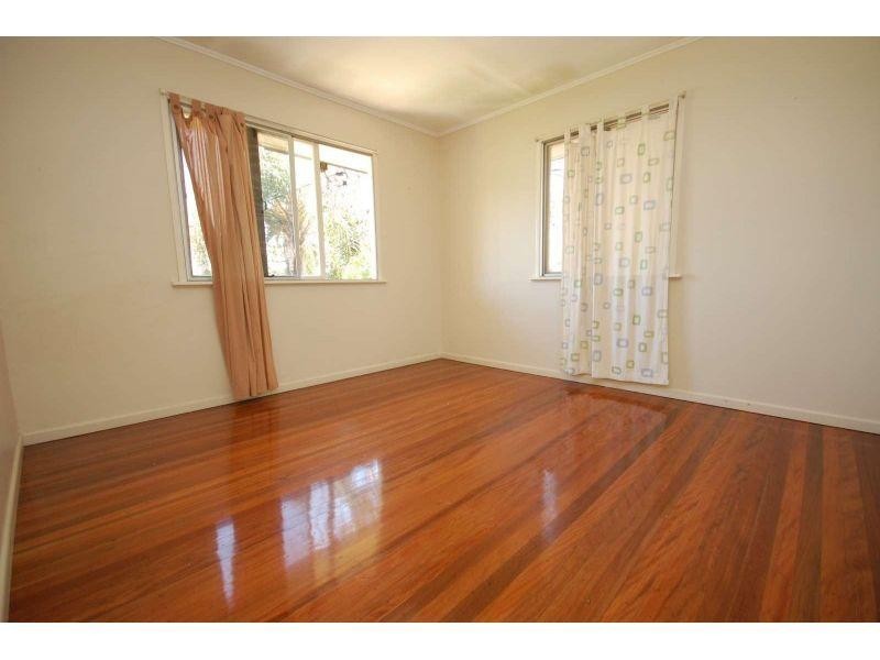 8 Webb Street, Stafford QLD 4053