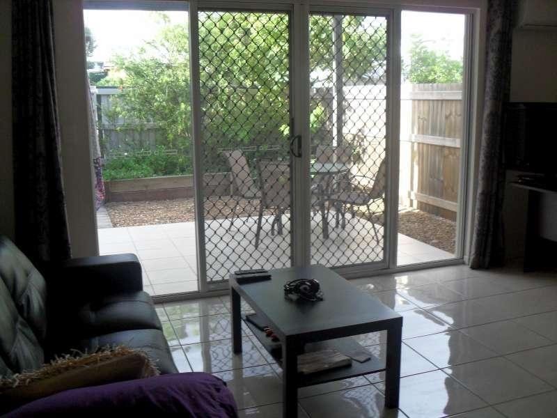 1/208 Pickering Street, Enoggera QLD 4051
