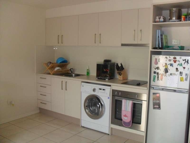 1/208 Pickering Street, Enoggera QLD 4051