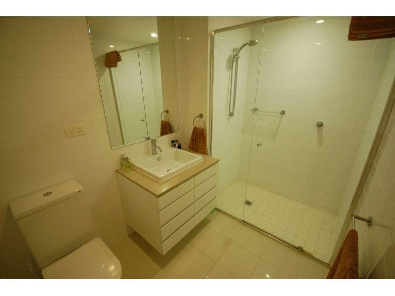 4070/35 Harbour Road, Hamilton QLD 4007