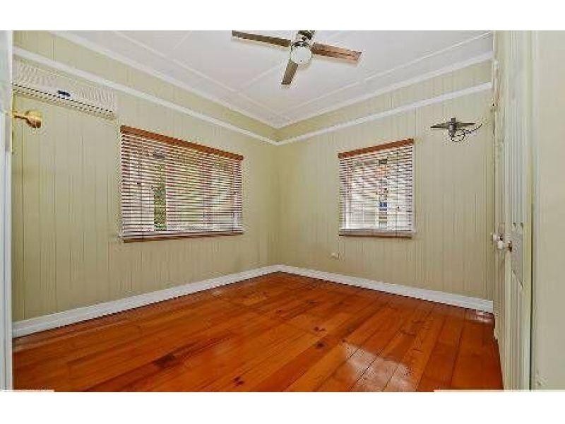 21 Thorne Street, Windsor QLD 4030