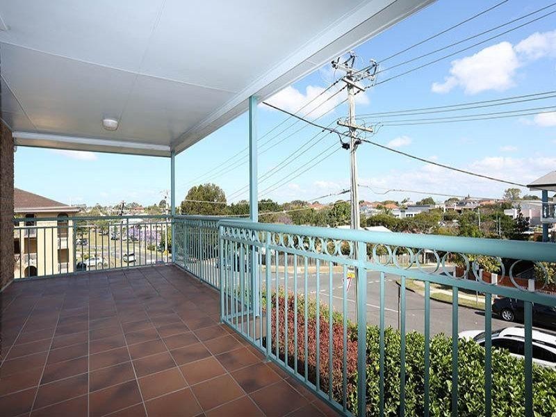 2/23 Rainey Street, Chermside QLD 4032