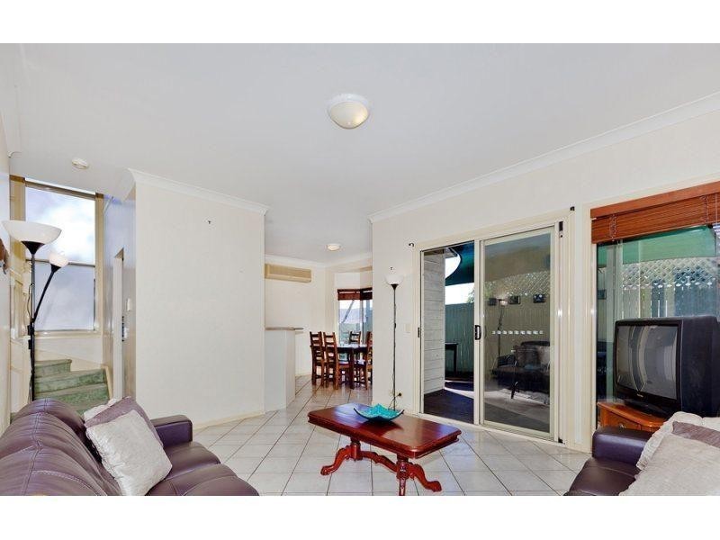 1 Jones Street, Red Hill QLD 4059