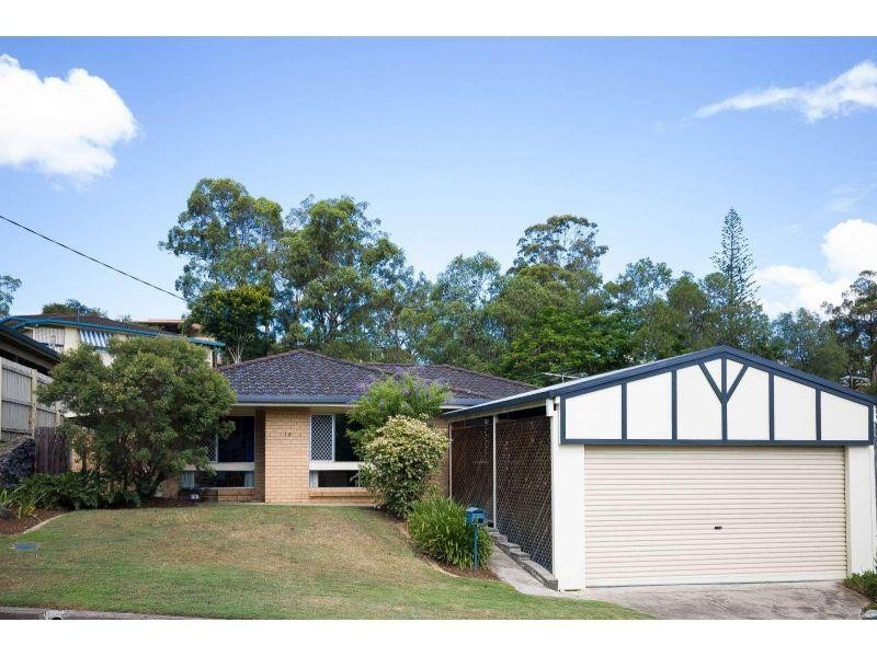 14 Tristania Street, Everton Hills QLD 4053