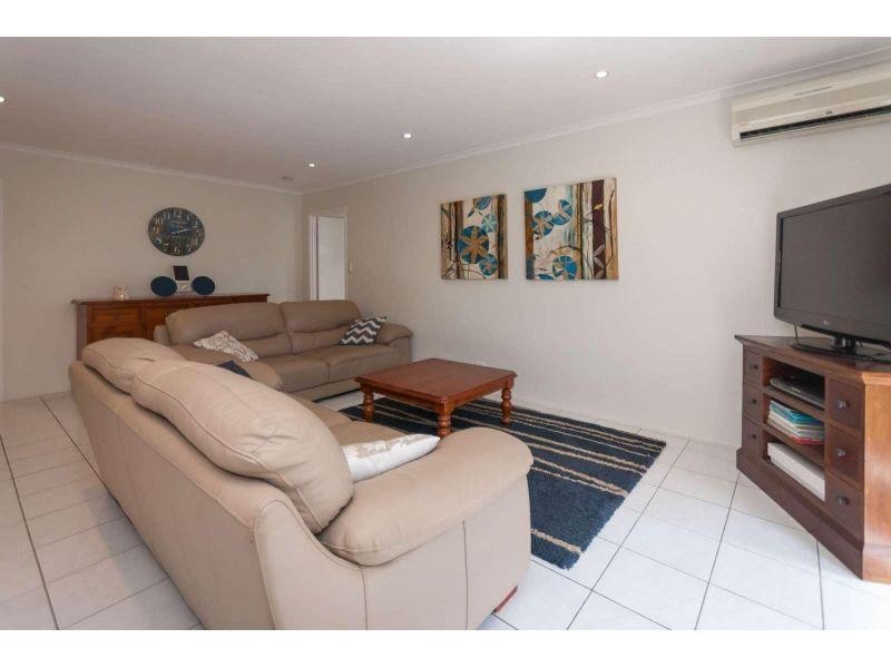 14 Tristania Street, Everton Hills QLD 4053