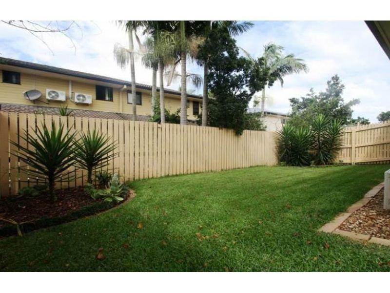 4/30 Gordon Parade, Everton Park QLD 4053