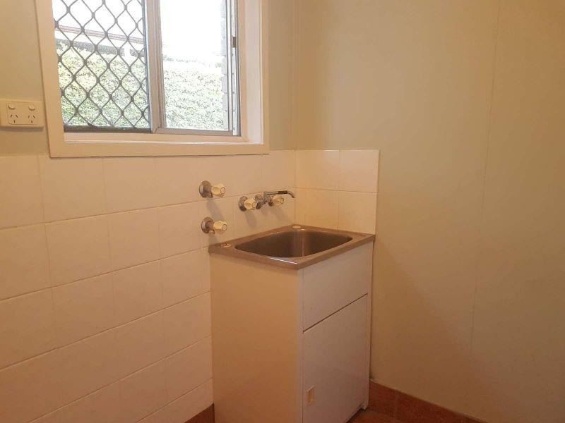 77B Hebe Street, Bardon QLD 4065