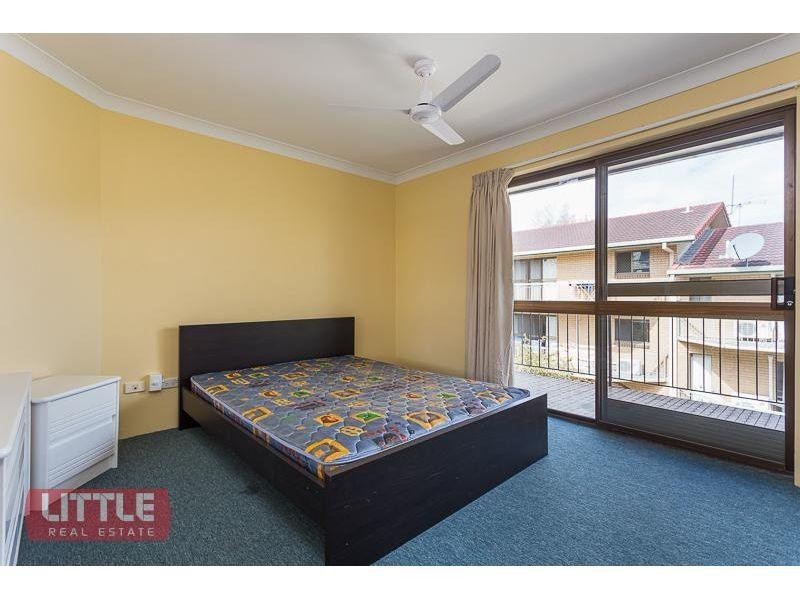 5/34 Mitre Street, St Lucia QLD 4067
