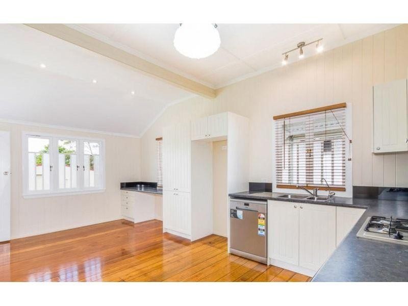 8 Eliza Street, Clayfield QLD 4011