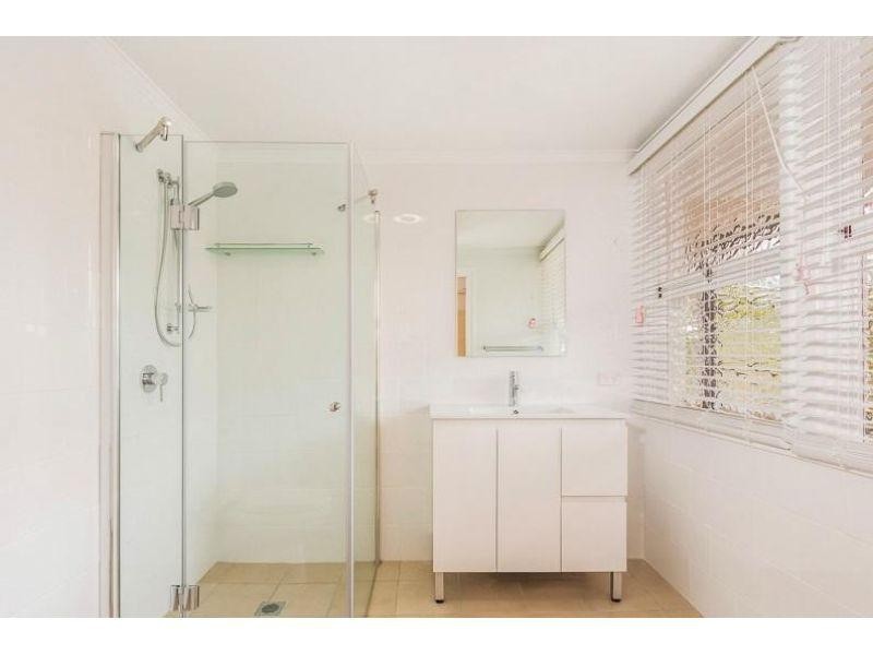 8 Eliza Street, Clayfield QLD 4011