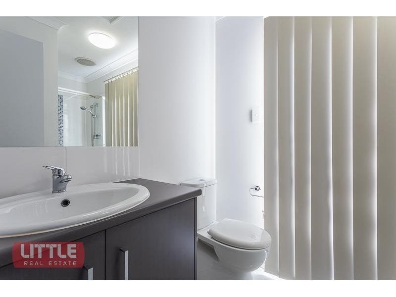 154 Carselgrove Avenue, Fitzgibbon QLD 4018