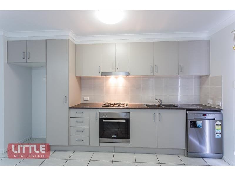 154 Carselgrove Avenue, Fitzgibbon QLD 4018
