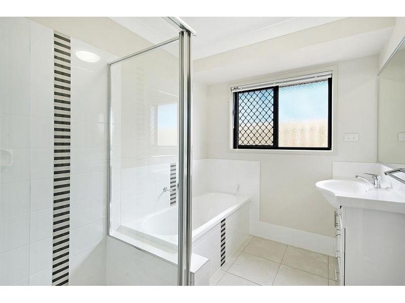 89 Dixon Drive, Pimpama QLD 4209