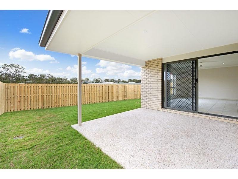 89 Dixon Drive, Pimpama QLD 4209