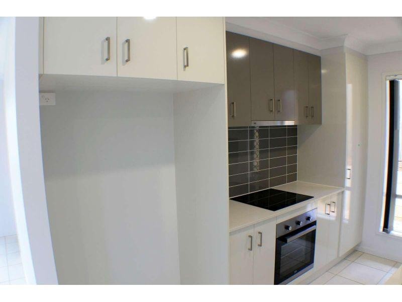 15 Cairnlea Drive, Pimpama QLD 4209