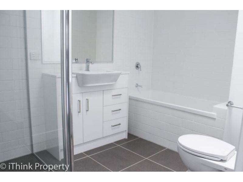 9/119-121 Bunya Road, Everton Hills QLD 4053