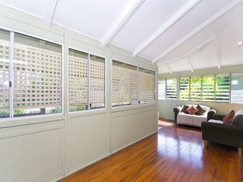 22 Jubilee Terrace, Ashgrove QLD 4060