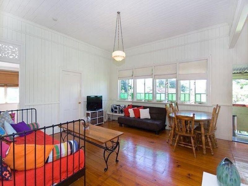 22 Jubilee Terrace, Ashgrove QLD 4060