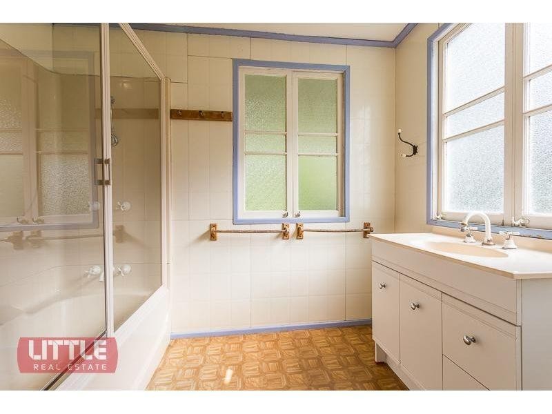 26 Aberleigh Road, Herston QLD 4006