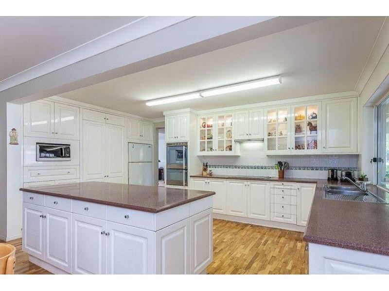 22 Bronson Street, Bridgeman Downs QLD 4035