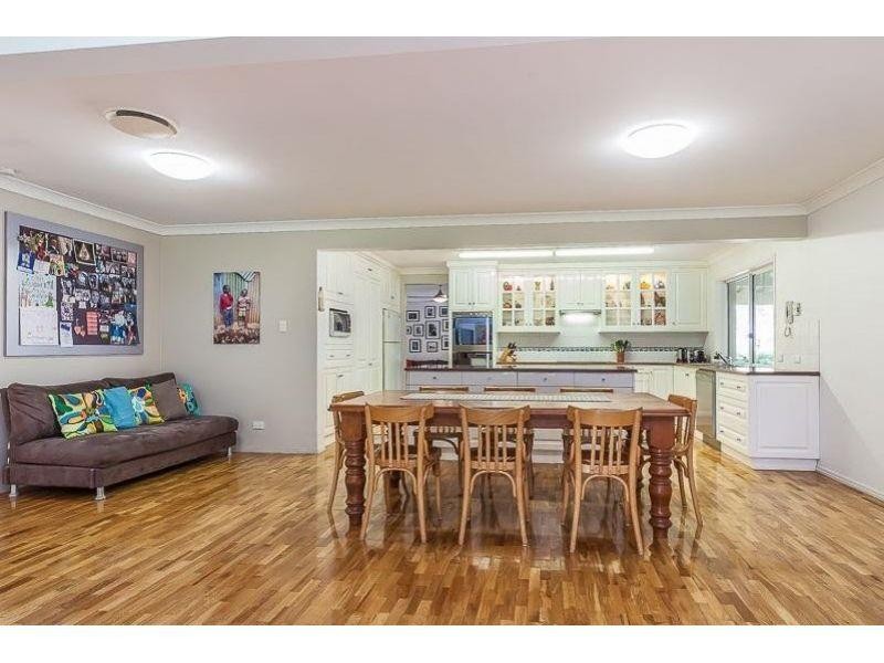 22 Bronson Street, Bridgeman Downs QLD 4035