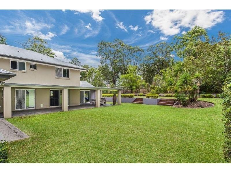 22 Bronson Street, Bridgeman Downs QLD 4035