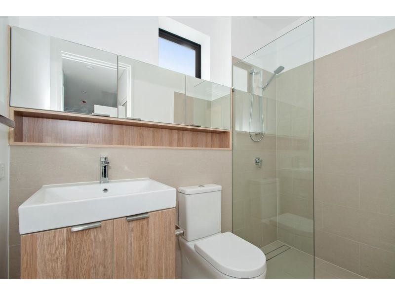 11/366-368 Sandgate Road, Albion QLD 4010