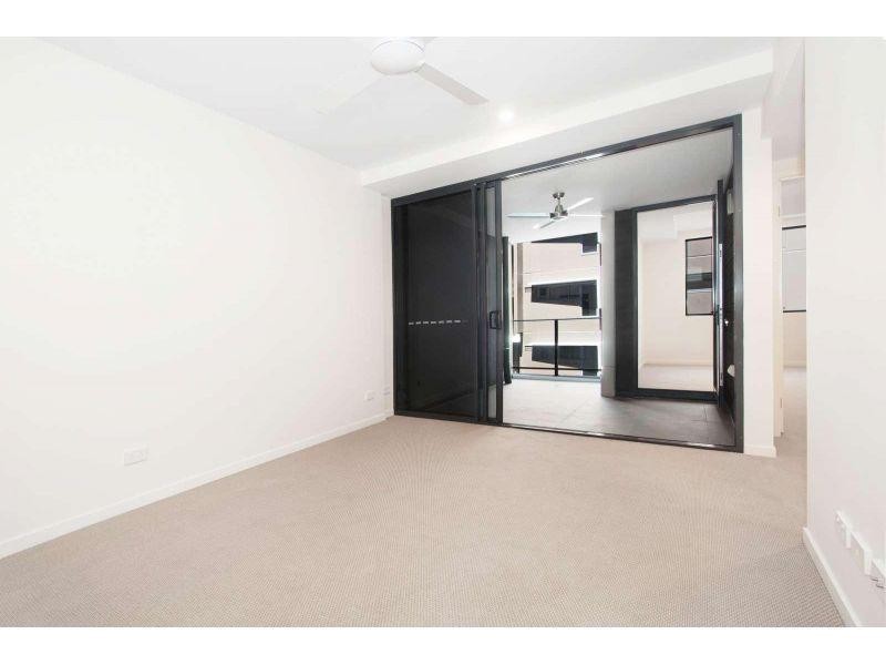 2213/35 Burdett Street, Albion QLD 4010