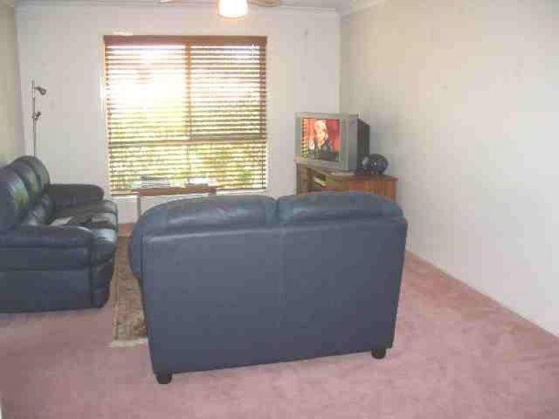 26 Dougy Place, Bellbowrie QLD 4070